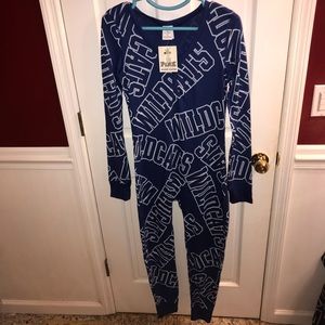 Victoria’s Secret PINK collegiate Collection KY